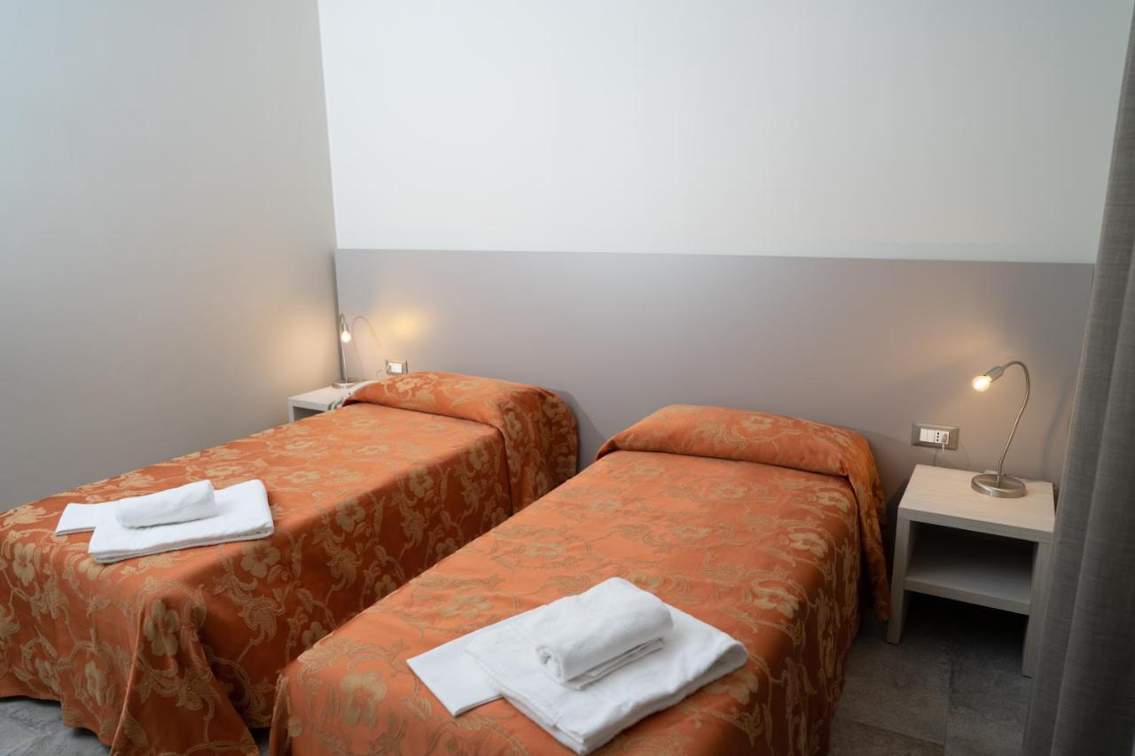 Hotel Europa Dossobuono Extérieur photo