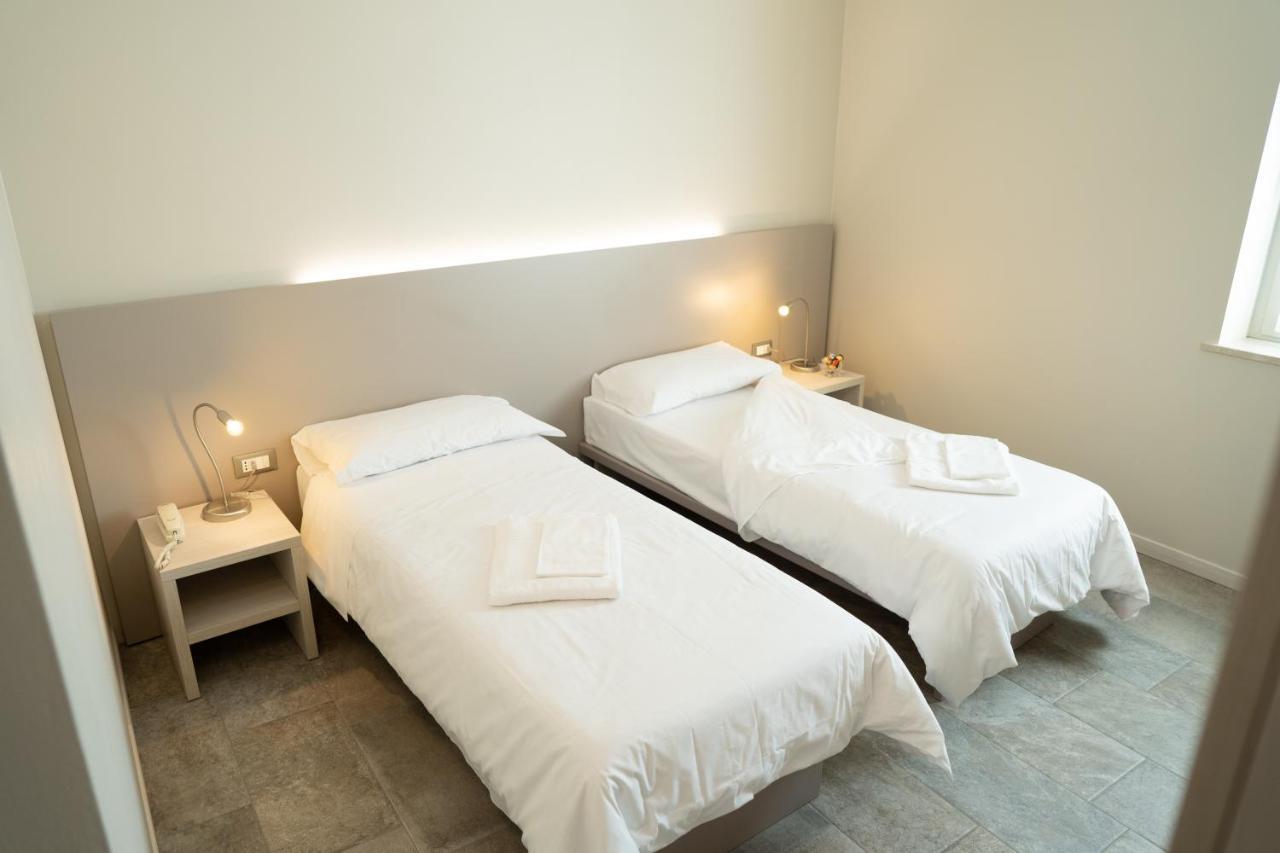 Hotel Europa Dossobuono Extérieur photo