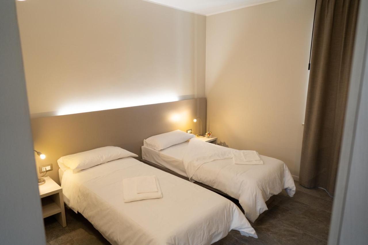 Hotel Europa Dossobuono Extérieur photo