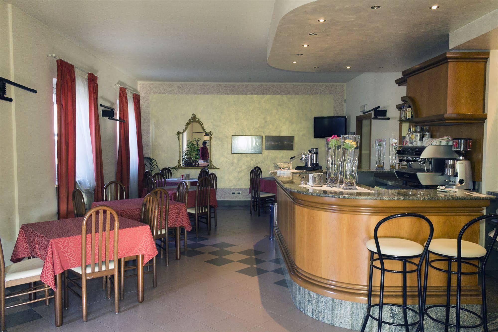 Hotel Europa Dossobuono Extérieur photo