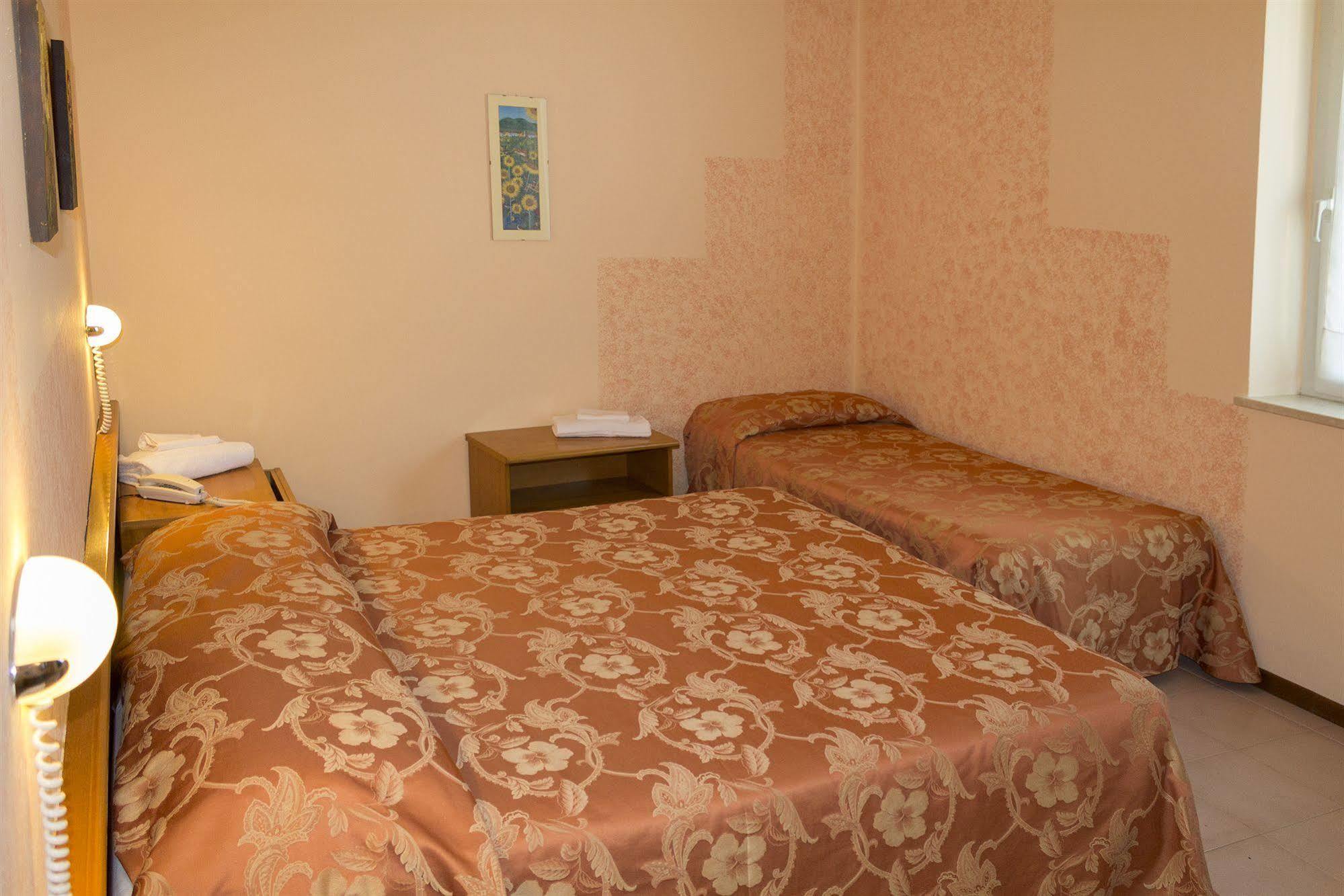 Hotel Europa Dossobuono Extérieur photo